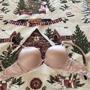 Victoria's Secret Pink Lace Bra